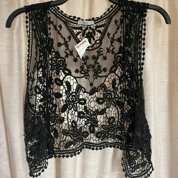 Tops - Black crochet vest